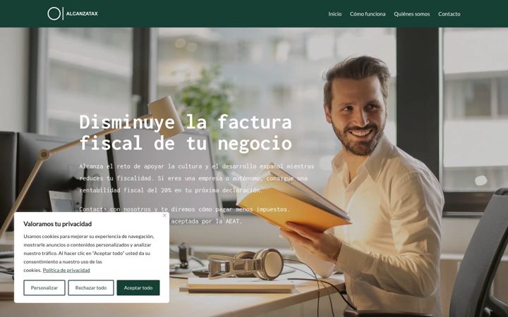 Screenshot of alcanzatax.com