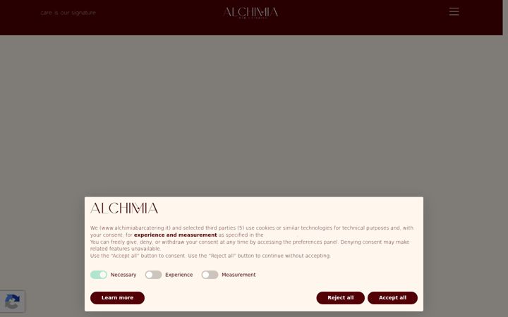 Screenshot of alchimiabarcatering.it