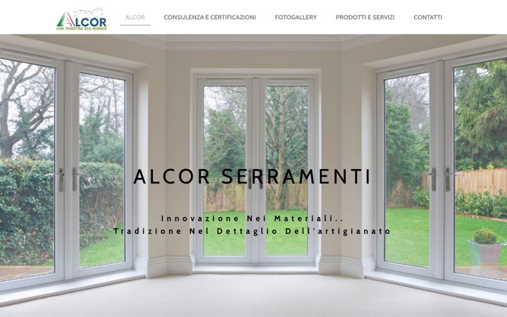 alcorserramenti.it