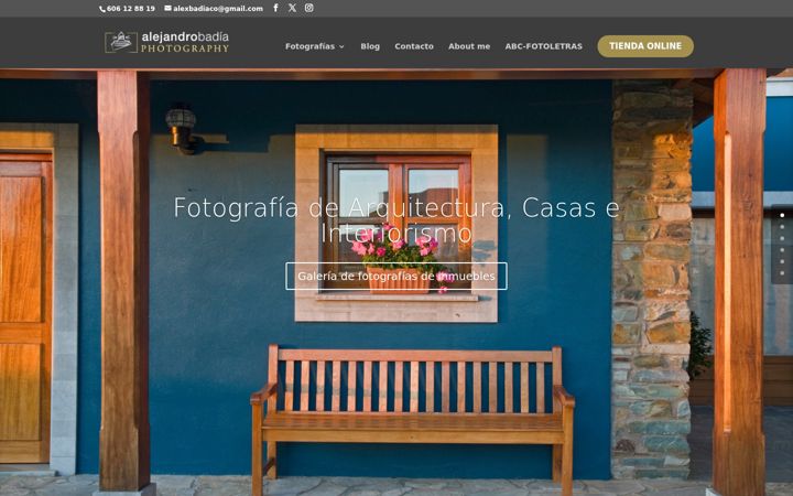 Screenshot of alejandrobadia.es