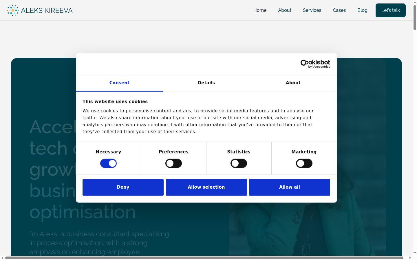 Screenshot of the consent banner shown before any interaction
