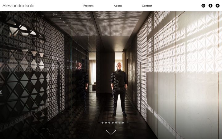 Screenshot of alessandroisola.com