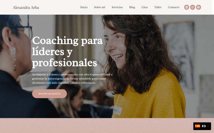 Screenshot of alexandraarba.com