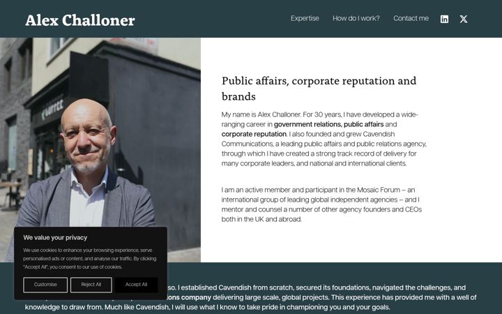 Screenshot of alexchalloner.com