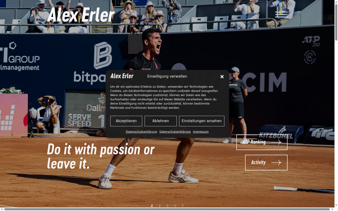 Screenshot of the consent banner shown before any interaction