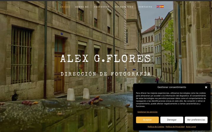 Screenshot of alexgflores.com