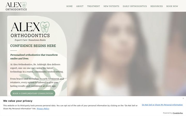Screenshot of alexorthodonticsny.com