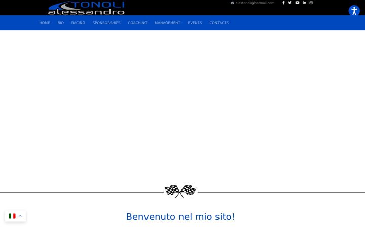 Screenshot of alextonoli.com