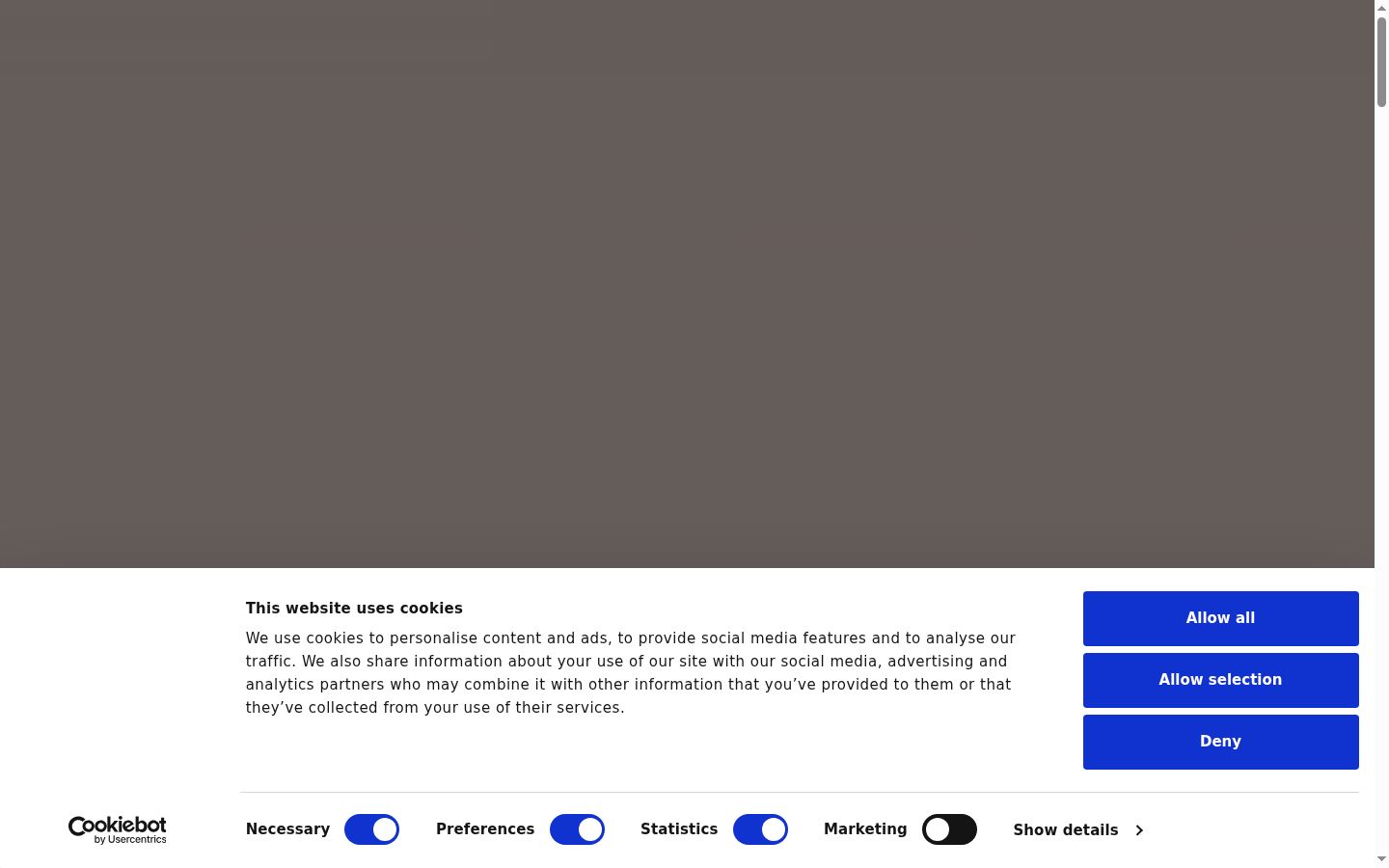 Screenshot of the consent banner shown before any interaction
