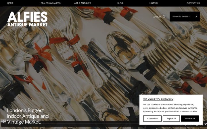 Screenshot of alfiesantiques.com