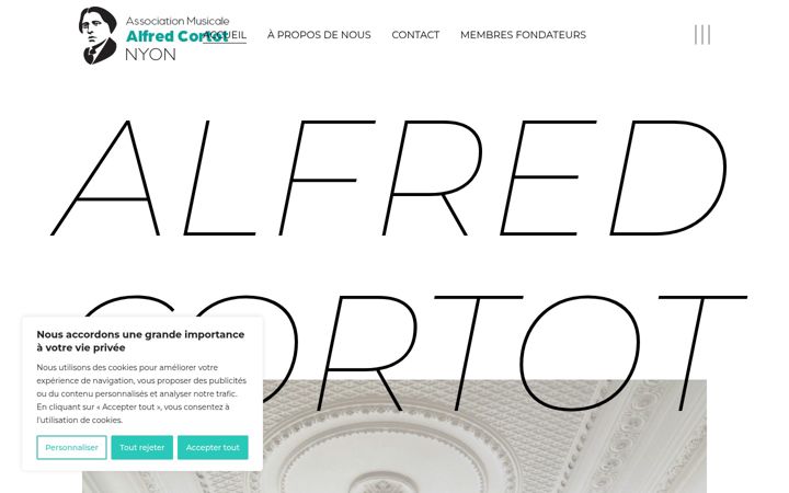 Screenshot of alfredcortotnyon.com