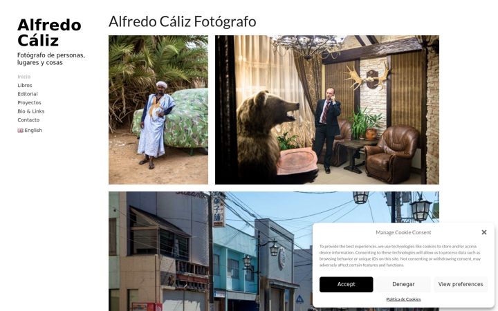 Screenshot of alfredocaliz.com