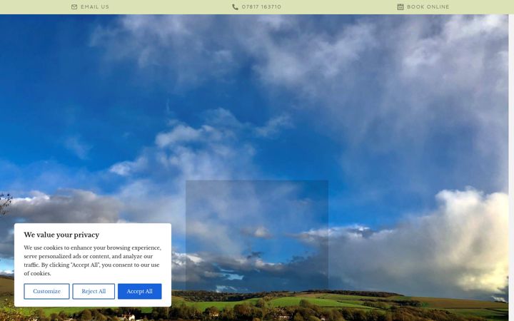 Screenshot of alfristoncabins.co.uk