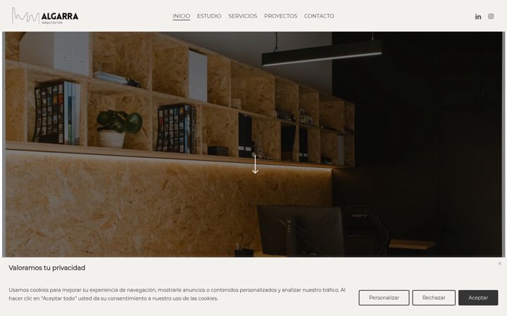 Zrzut ekranu algarraarquitectos.com