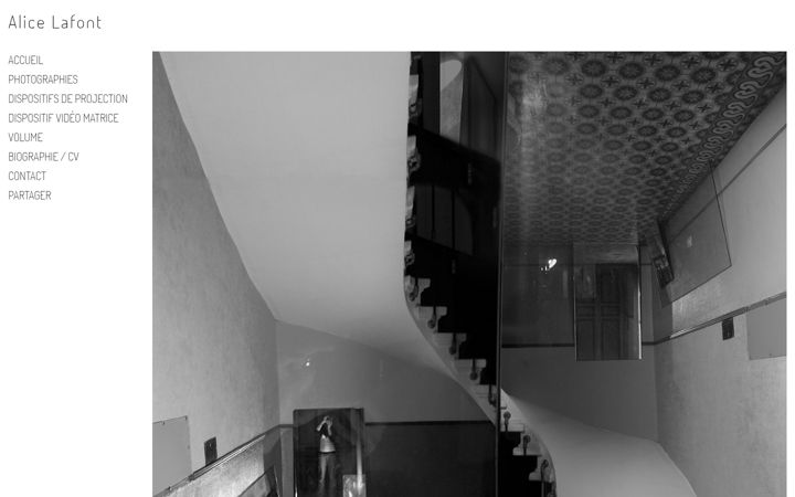 Screenshot of alicelafont.com