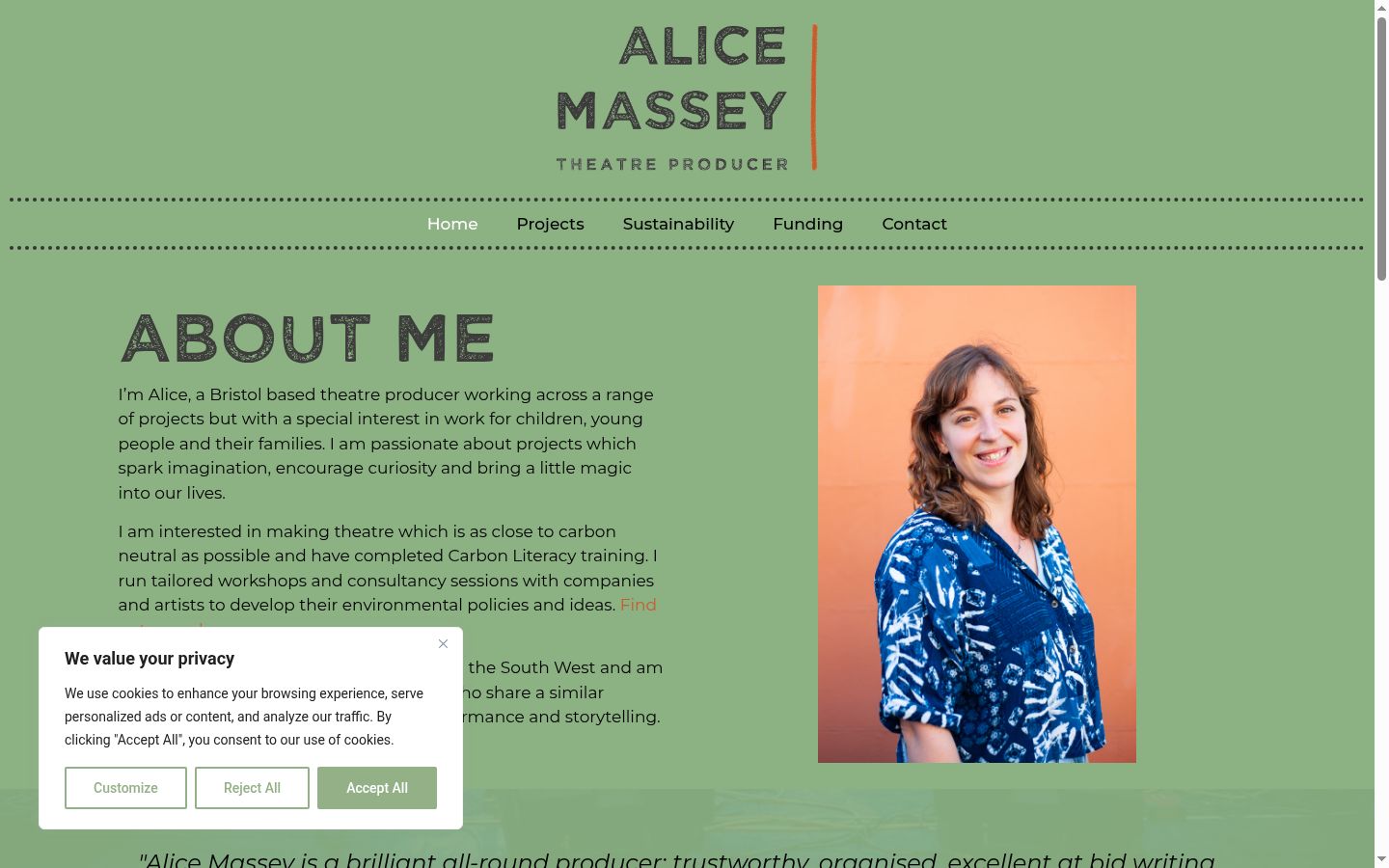 Screenshot of the consent banner shown before any interaction