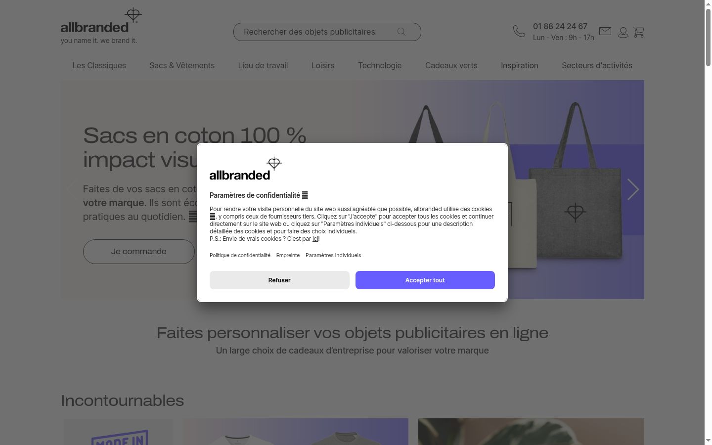 Screenshot of the consent banner shown before any interaction