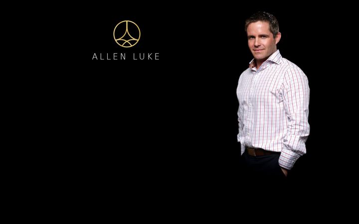 Screenshot of allenluke.com