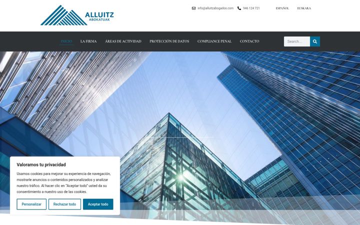 Kuvakaappaus sivustosta alluitzabogados.com
