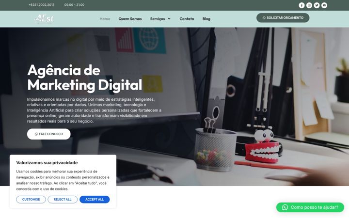Screenshot of almeidaesteves.com