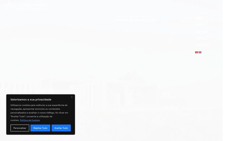 Screenshot of almeidaprojectos.com