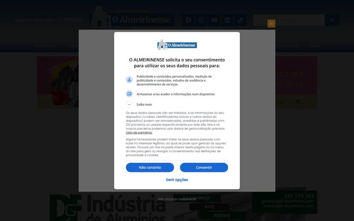 Screenshot of almeirinense.com