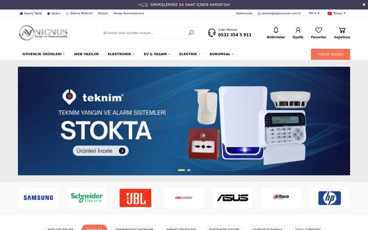 Screenshot di alperyuceer.com.tr