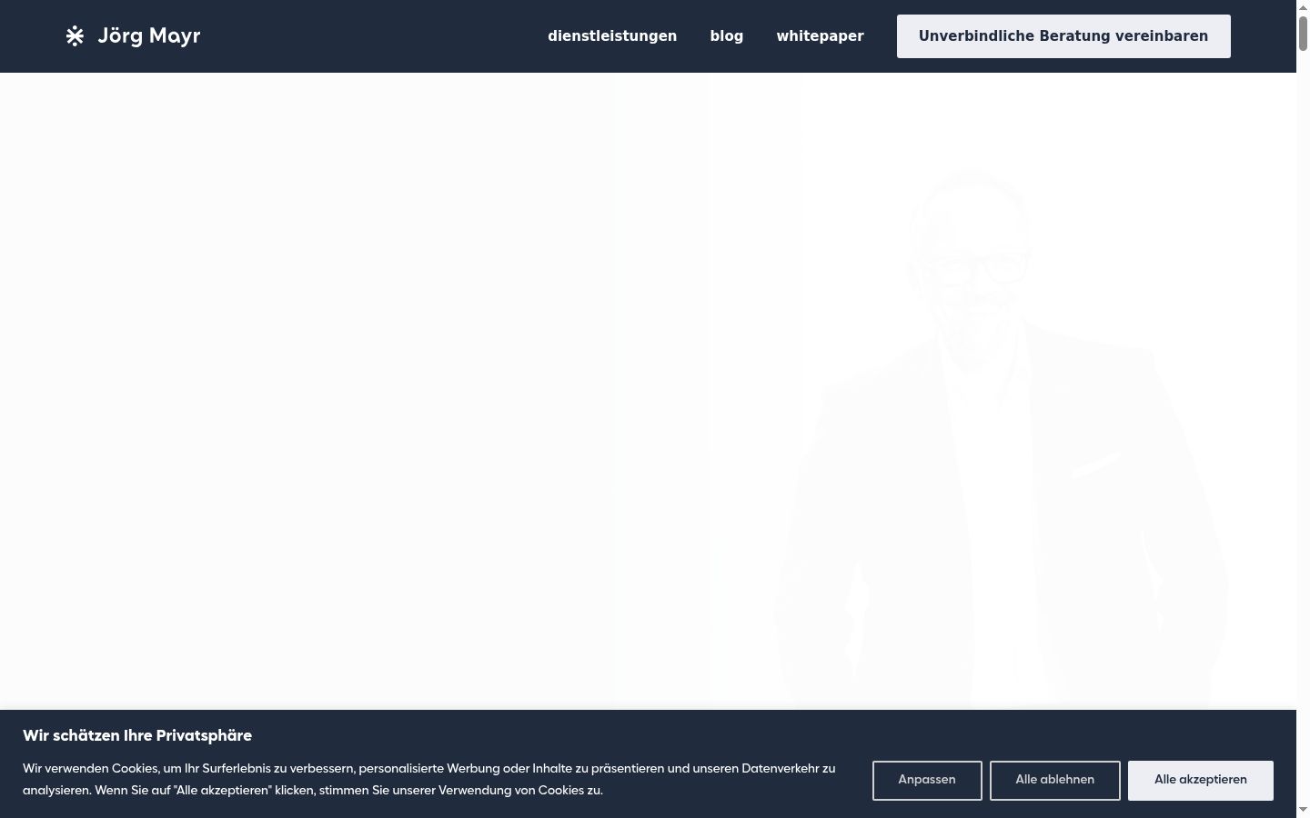 Screenshot of the consent banner shown before any interaction