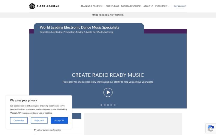 Screenshot of altaracademy.com