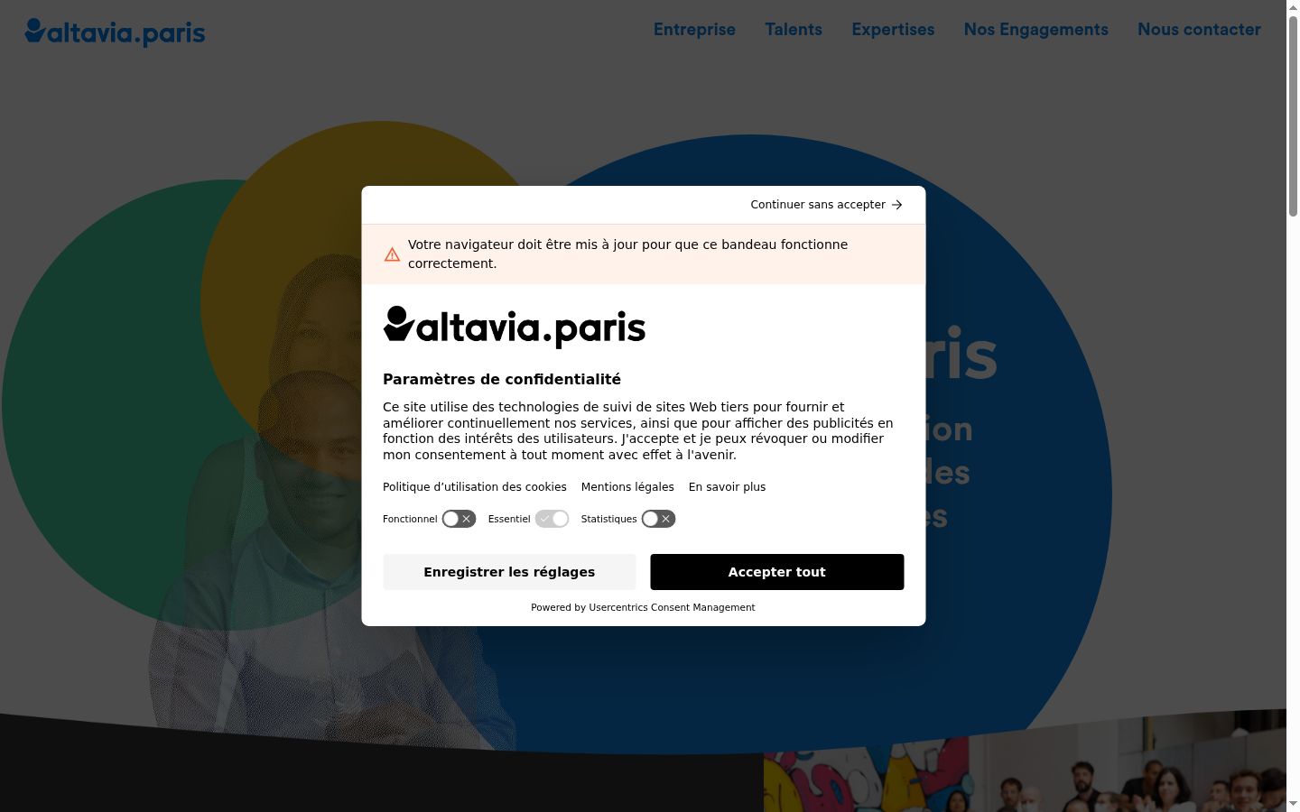 Screenshot of the consent banner shown before any interaction