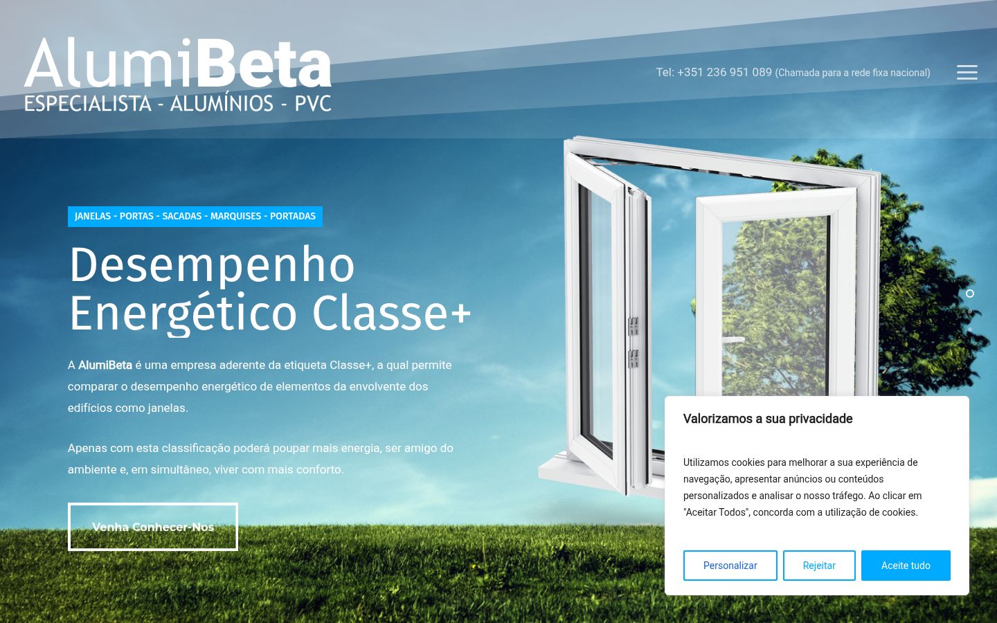 Captura de ecrã do banner de consentimento apresentado antes de qualquer interação