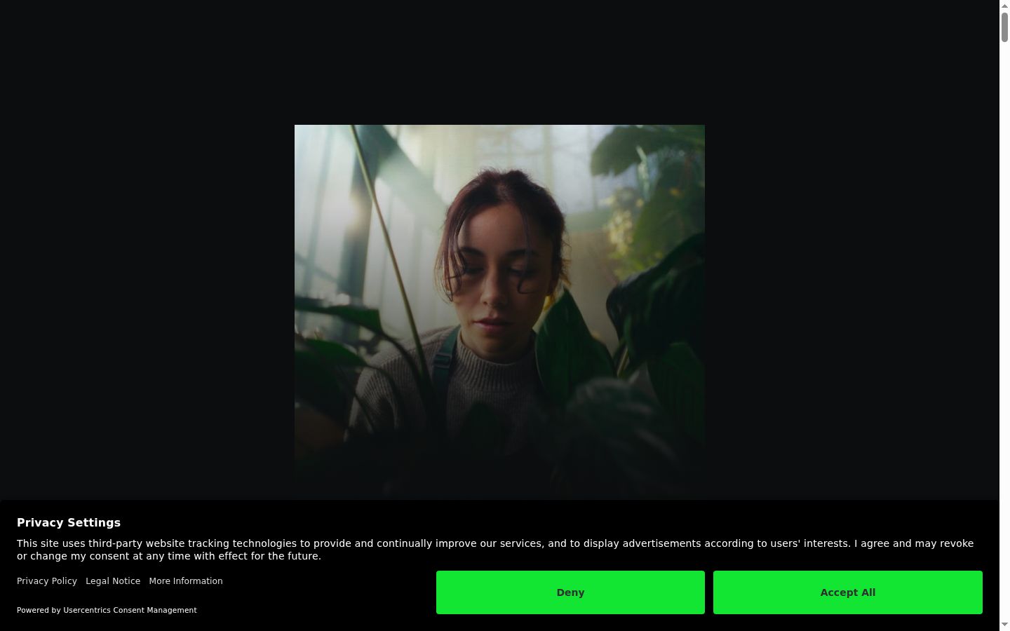 Screenshot of the consent banner shown before any interaction