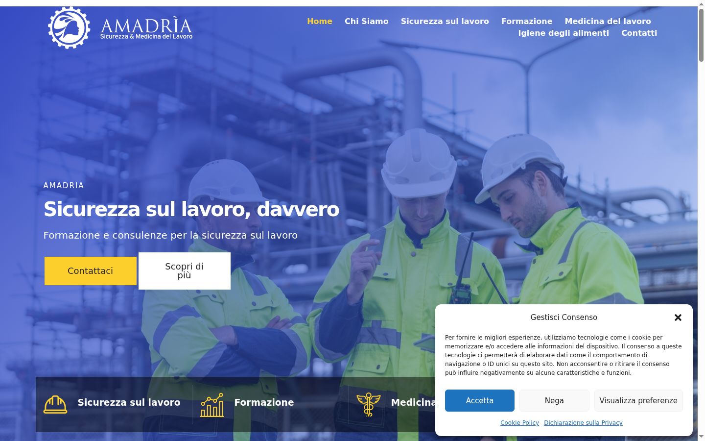 Captură de ecran a bannerului de consimțământ afișat înainte de orice interacțiune