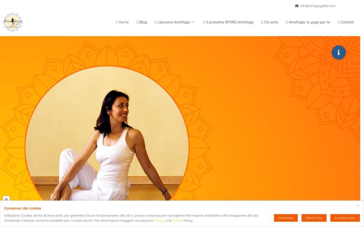 Screenshot of amayogalife.com