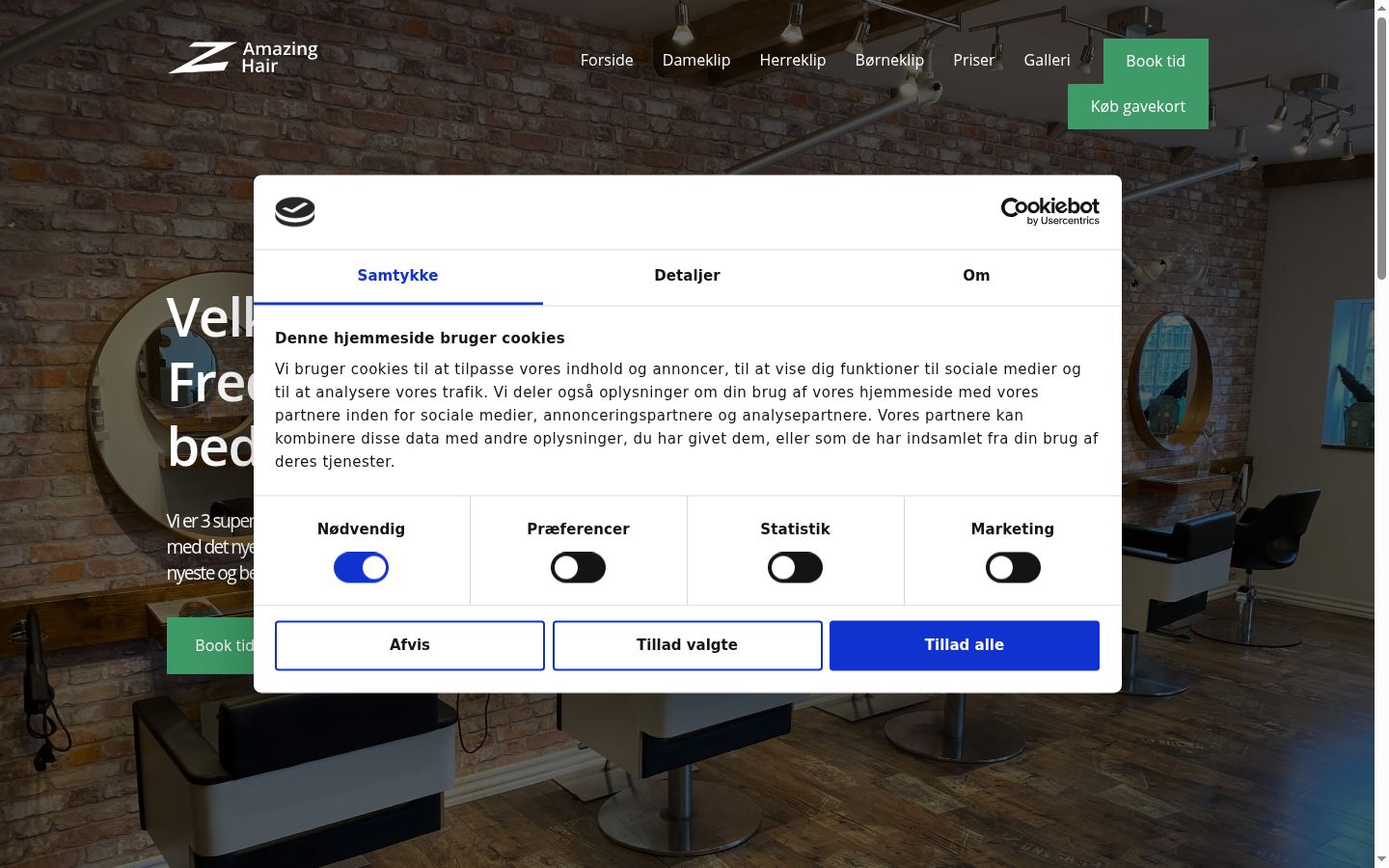 Screenshot of the consent banner shown before any interaction