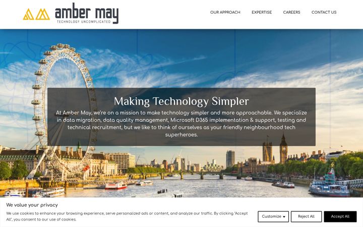 Screenshot of amber-may.co.uk