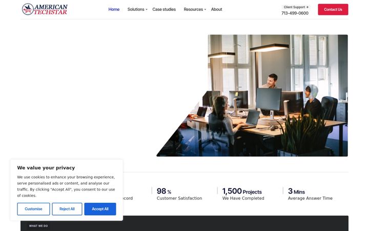 Captură de ecran a americantechstar.com