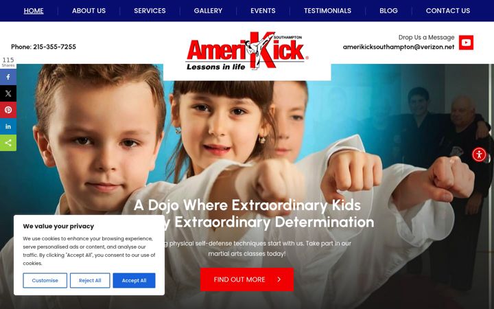 Screenshot of amerikickarate.co
