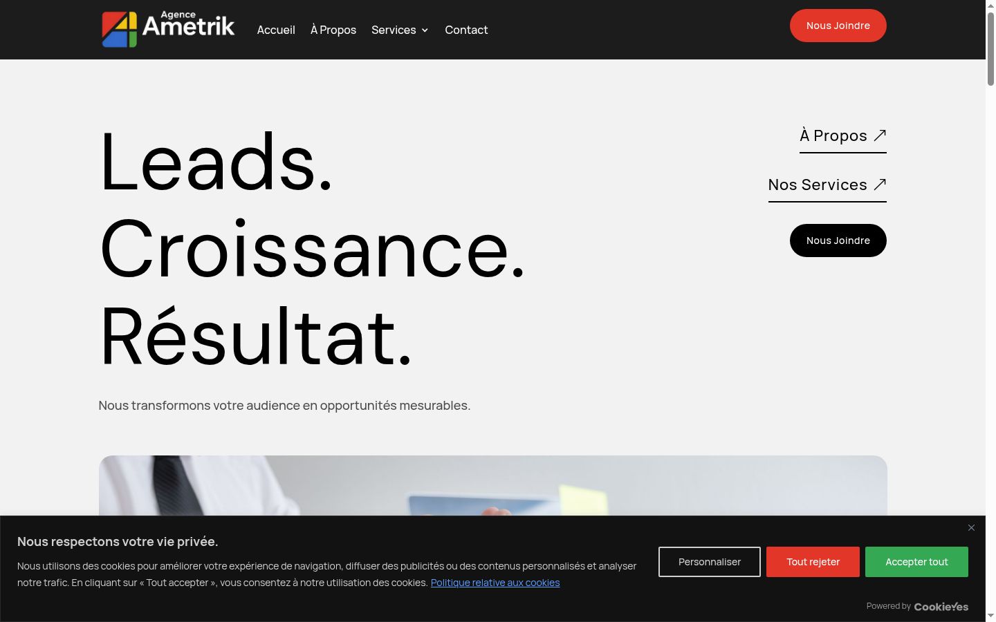 Skjermbilde av samtykkebanneret slik det vises før noen interaksjon