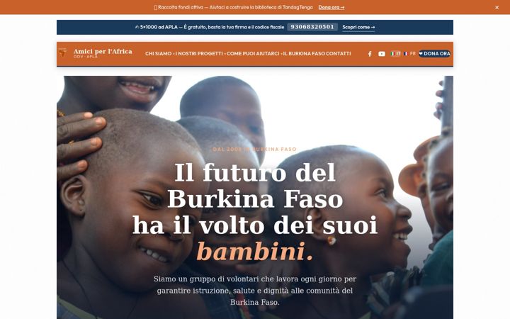 Screenshot of amiciperlafrica.com