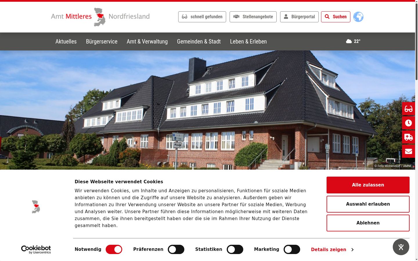 Screenshot of the consent banner shown before any interaction