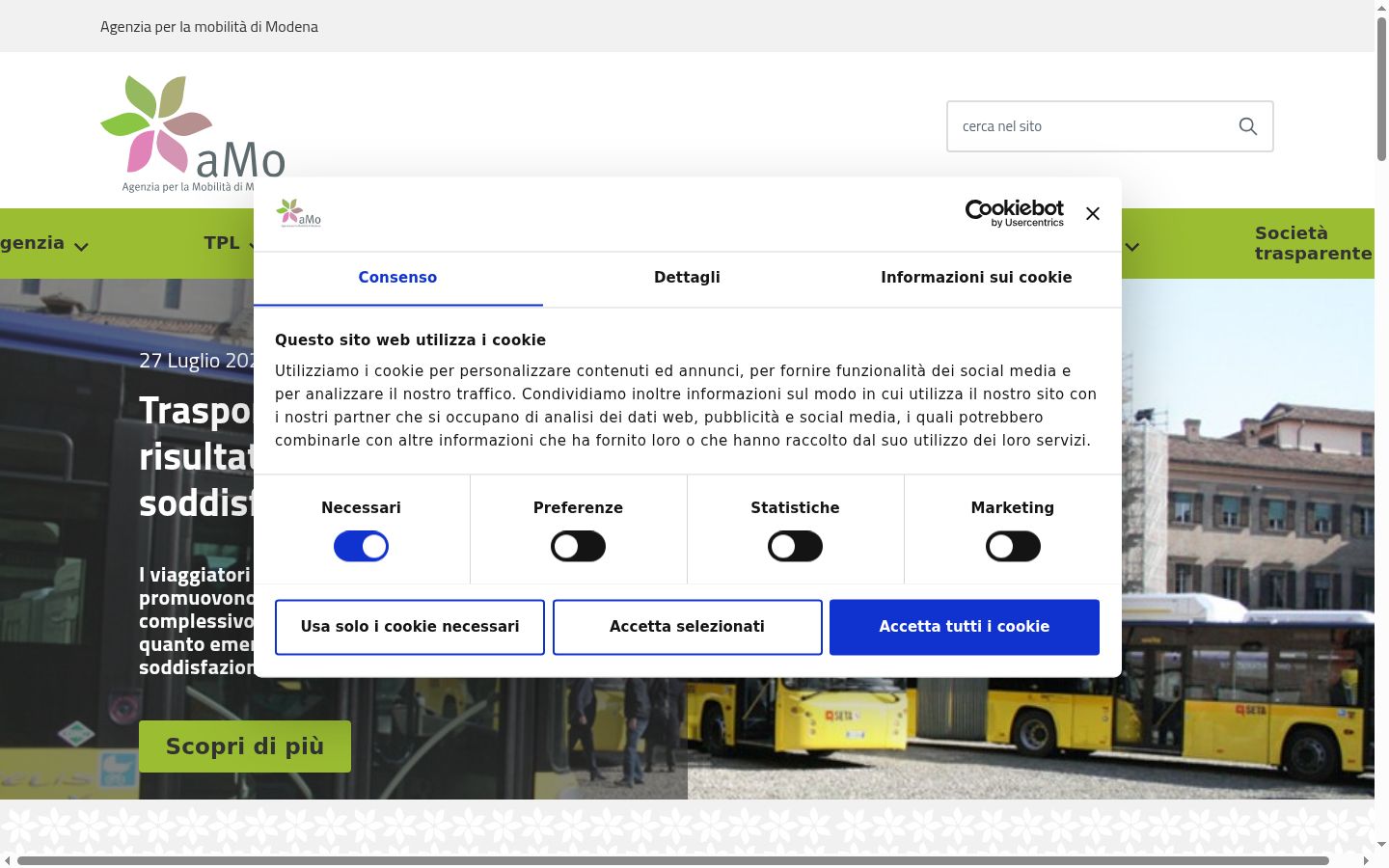 Screenshot del banner di consenso mostrato prima di qualsiasi interazione