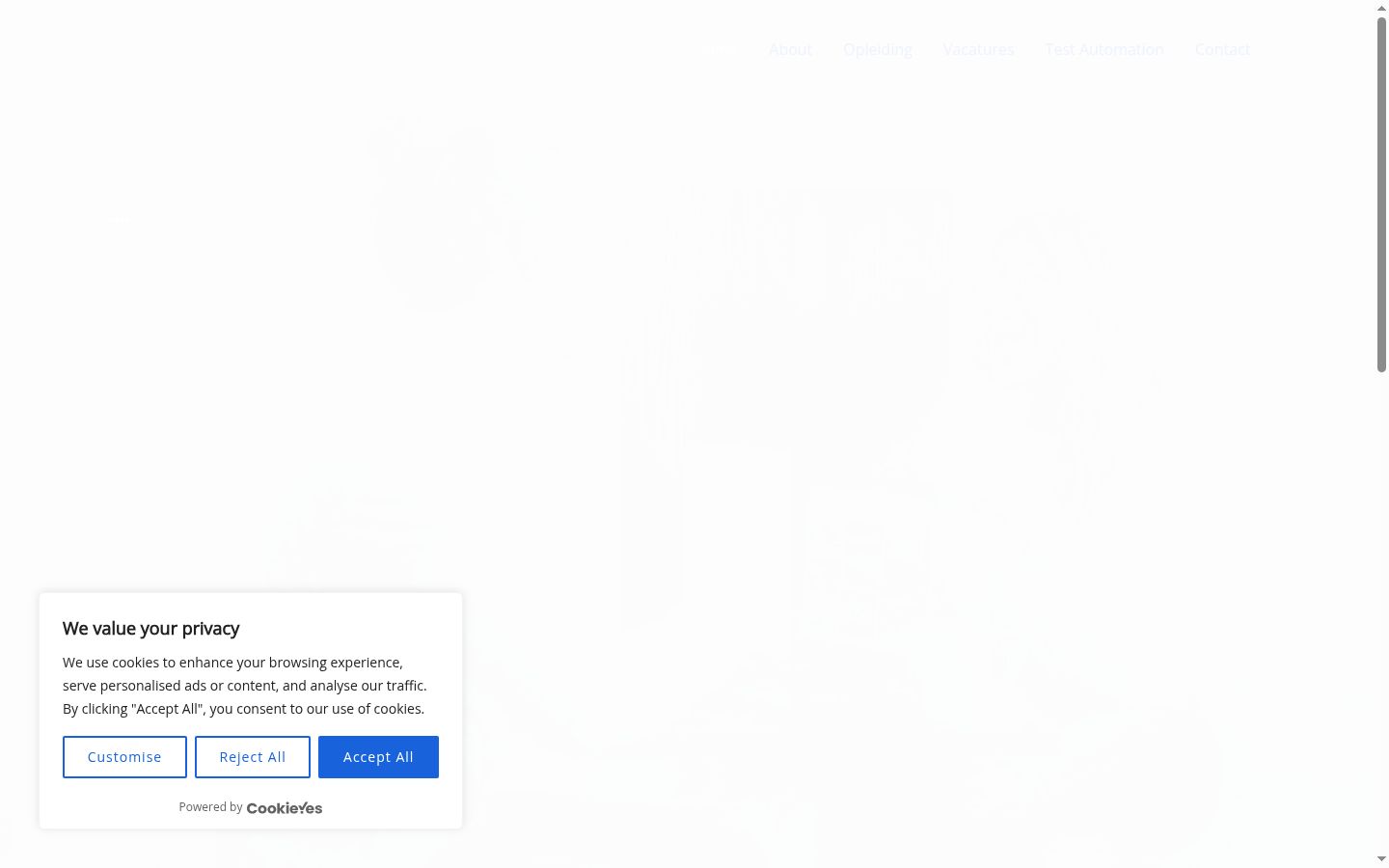 Screenshot of the consent banner shown before any interaction