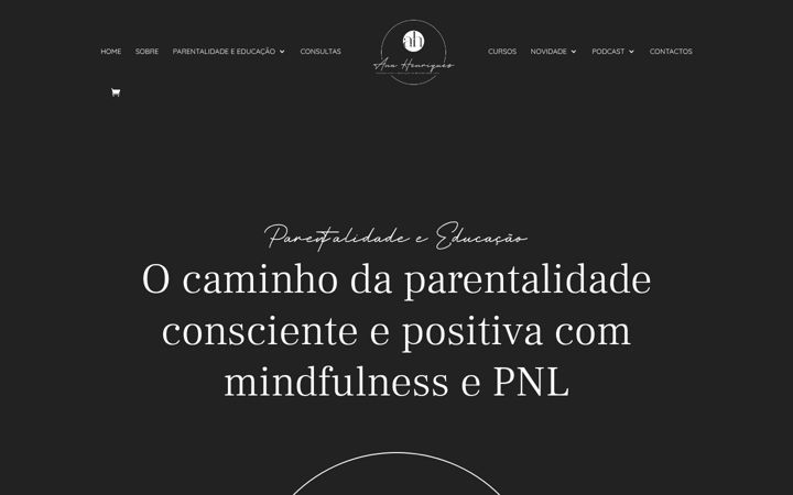 Screenshot of anahenriques.pt