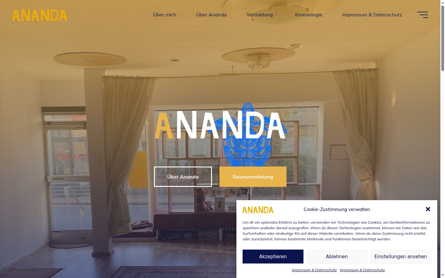 Screenshot of the consent banner shown before any interaction