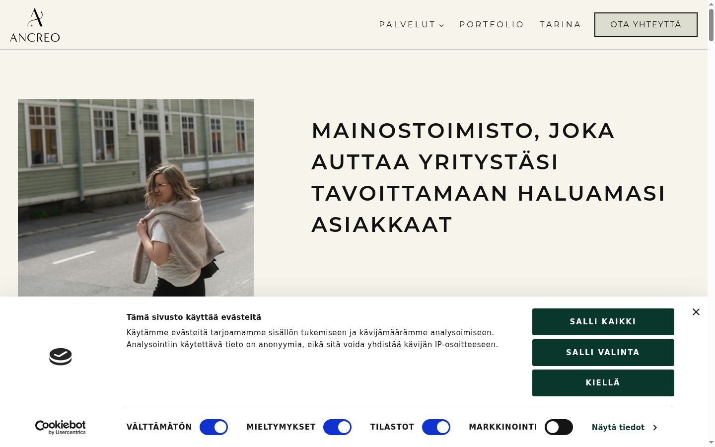 Snímek obrazovky baneru souhlasu zobrazeného před jakoukoli interakcí