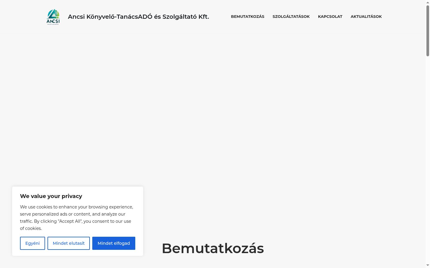 Captura de ecrã do banner de consentimento apresentado antes de qualquer interação