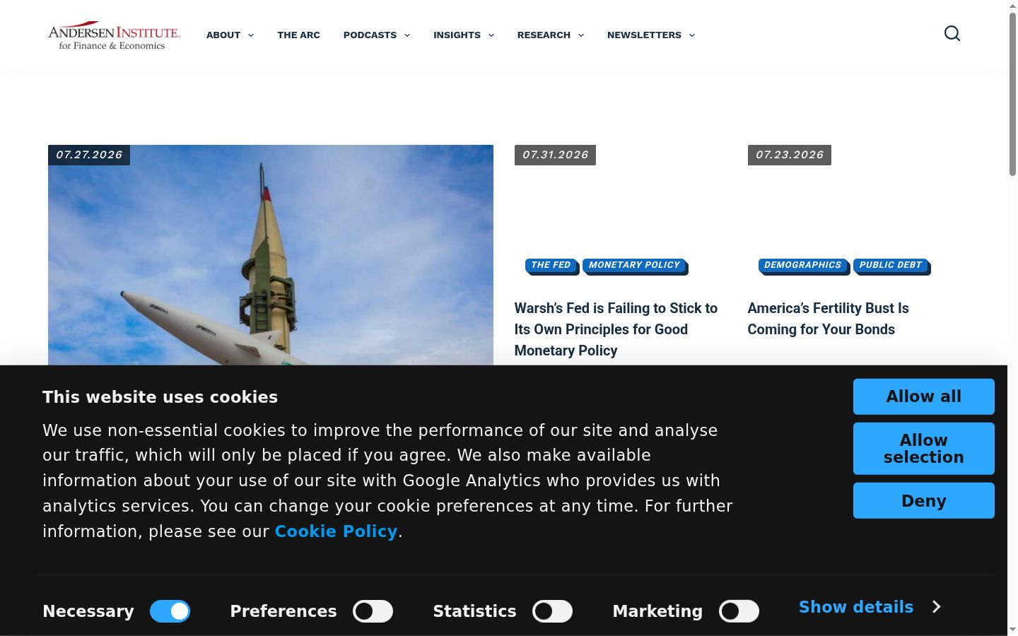Screenshot del banner di consenso mostrato prima di qualsiasi interazione
