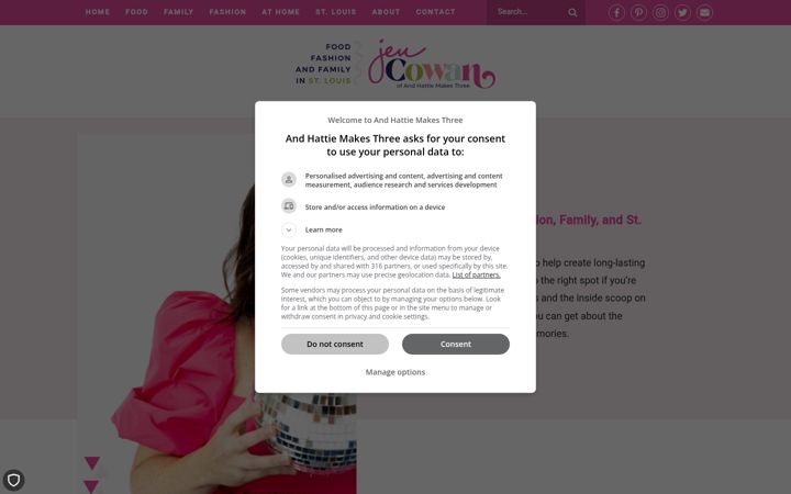 Screenshot of andhattiemakesthree.com