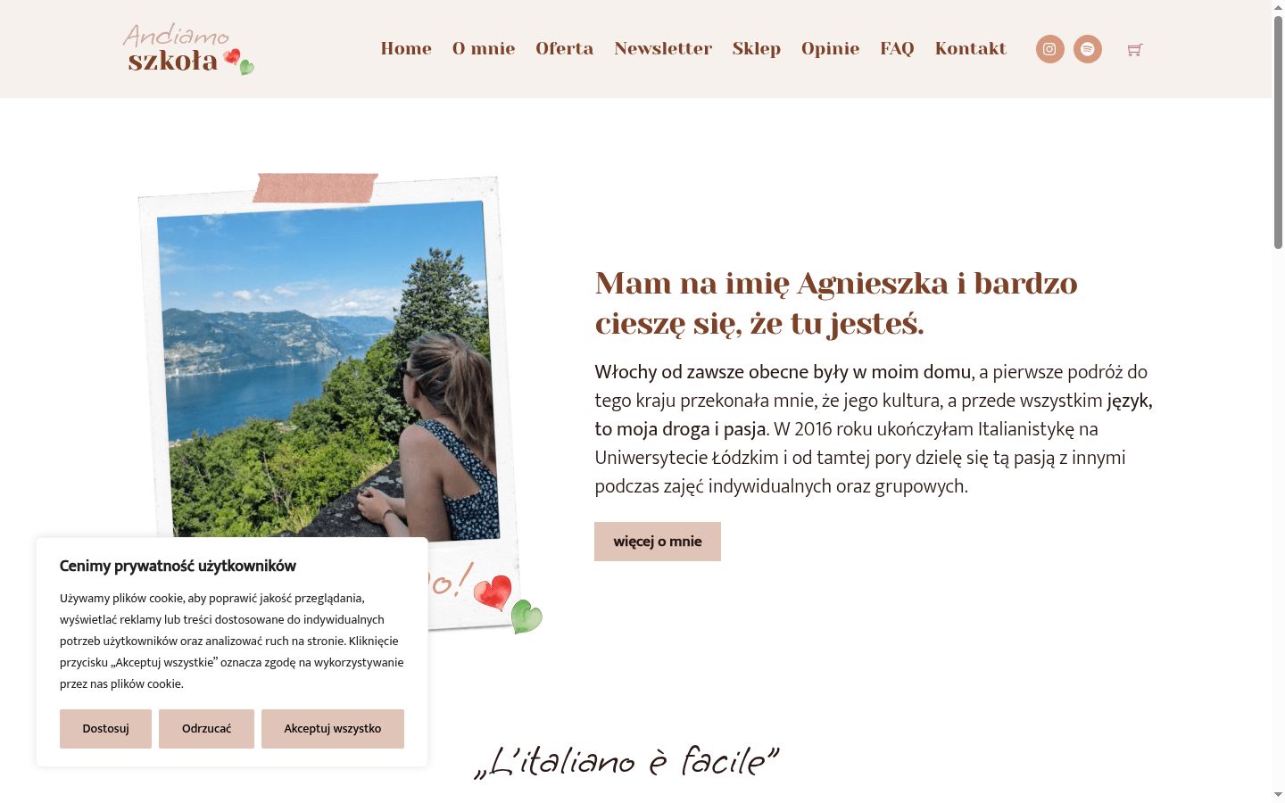 Posnetek zaslona pasice za privolitev, prikazane pred kakršno koli interakcijo